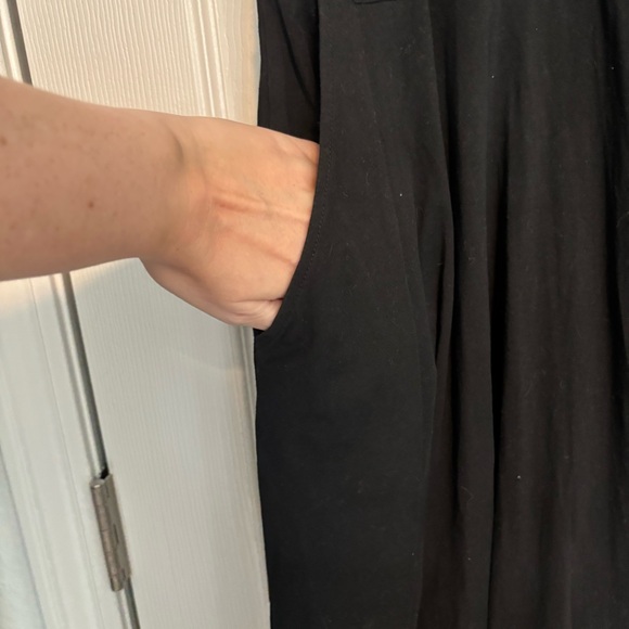 Wrap V-Neck Sleeveless Flared Sundress with Pockets - Picture 5 of 7